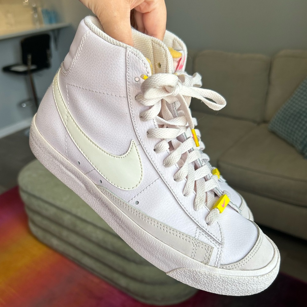 Lilac Nike Blazer Mid - women’s size 8